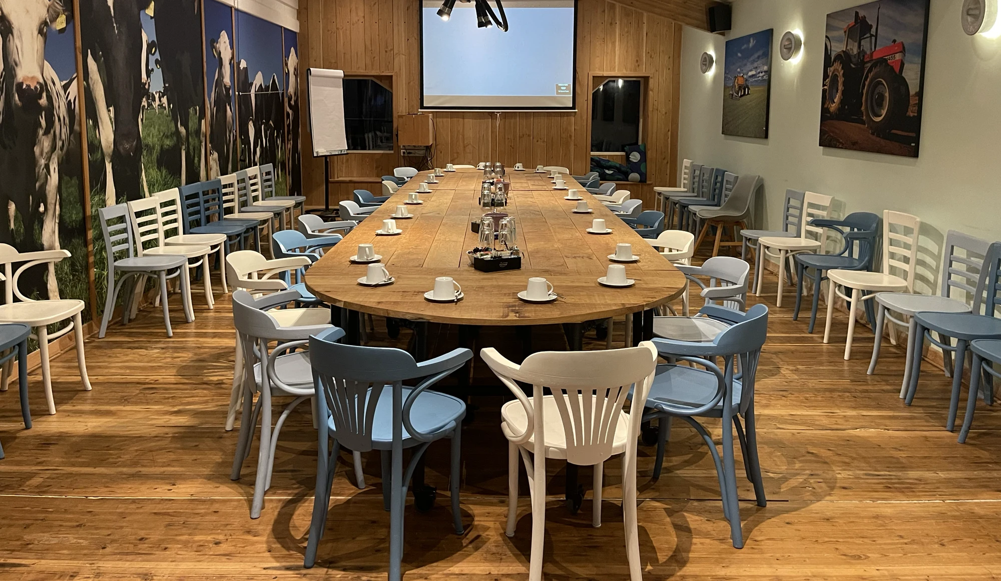vergaderruimte ronde tafel